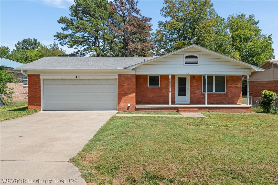 main property photo 0