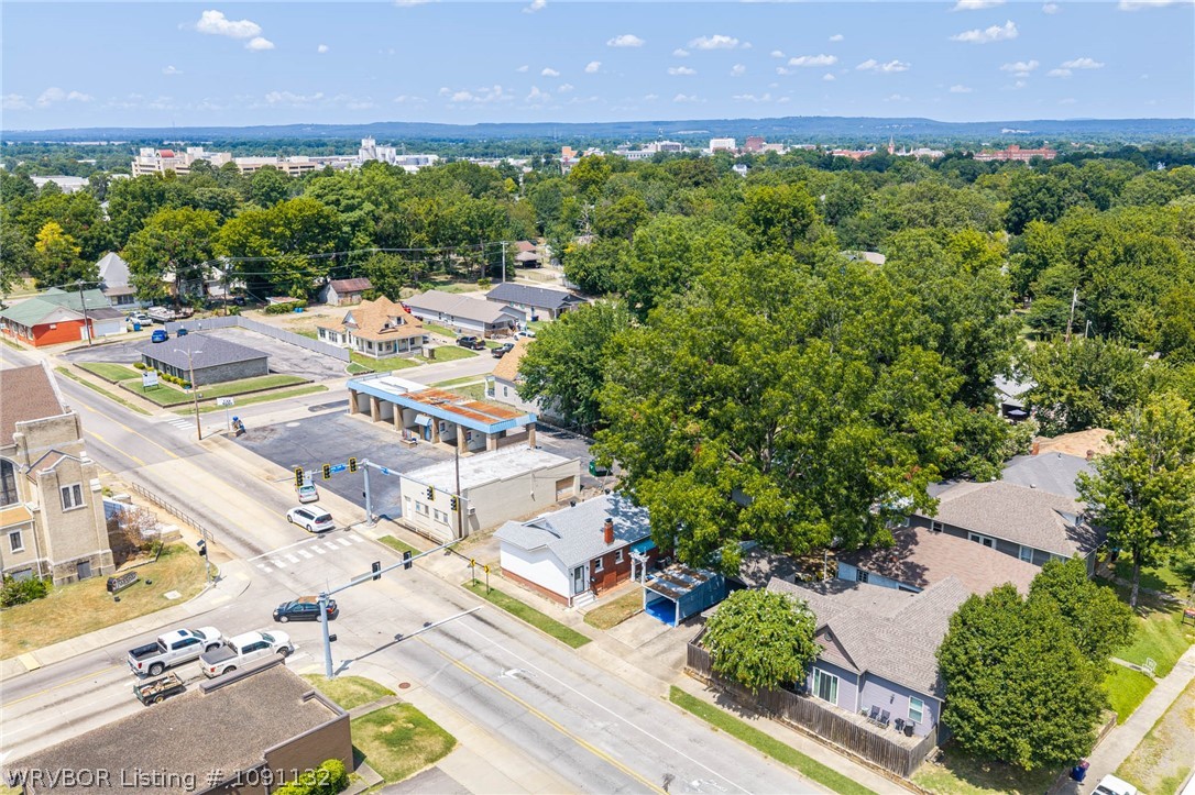 main property photo 50