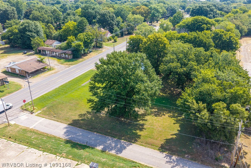 main property photo 8