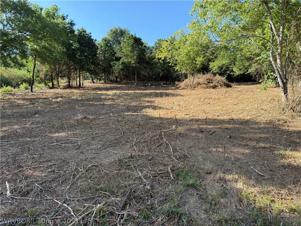 main property photo 18
