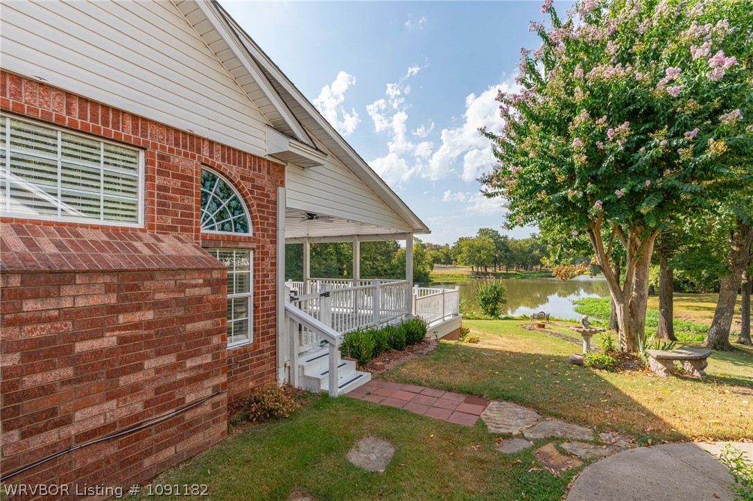 main property photo 4