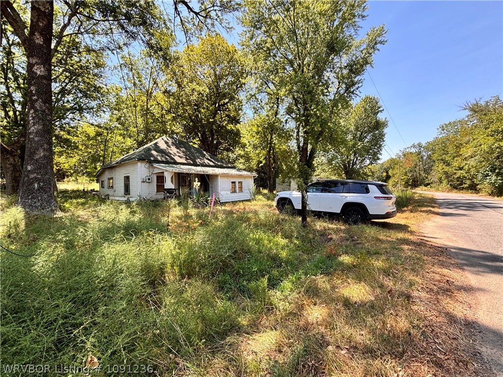 main property photo 23