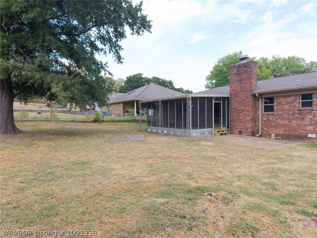 main property photo 34