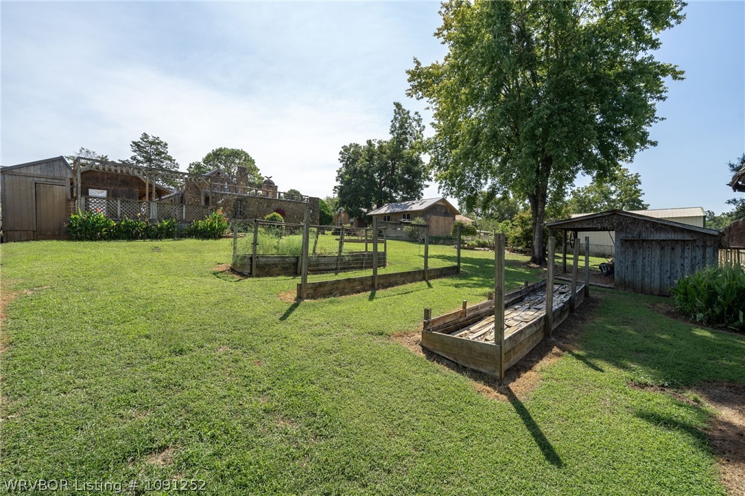 main property photo 14