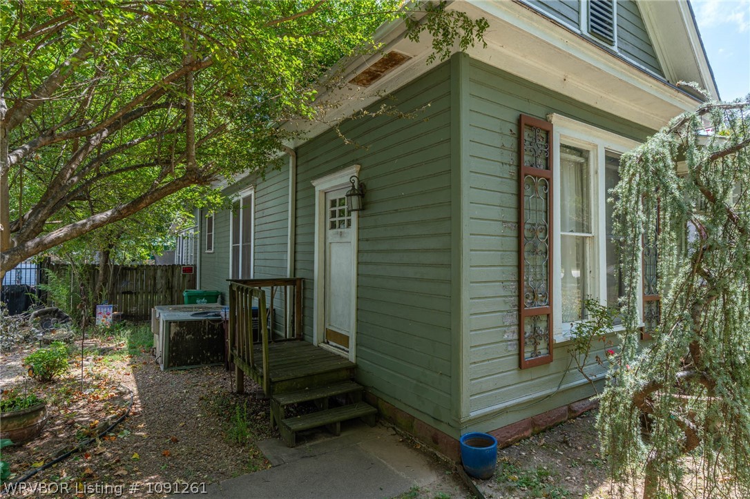 main property photo 41