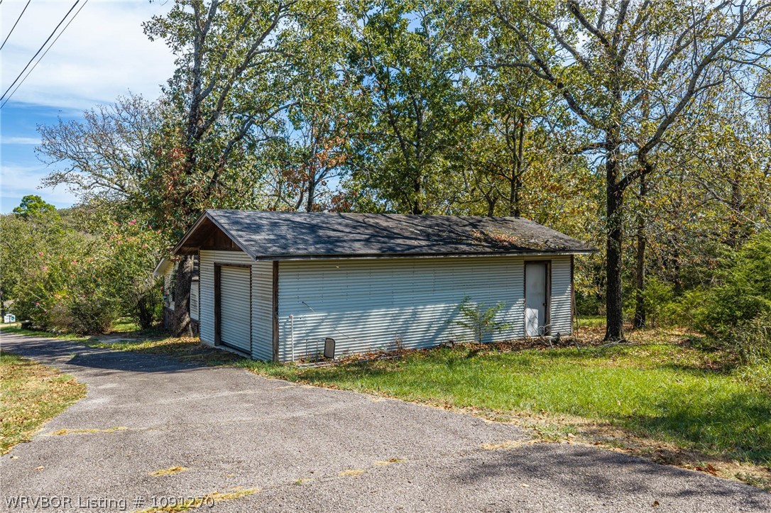 main property photo 48