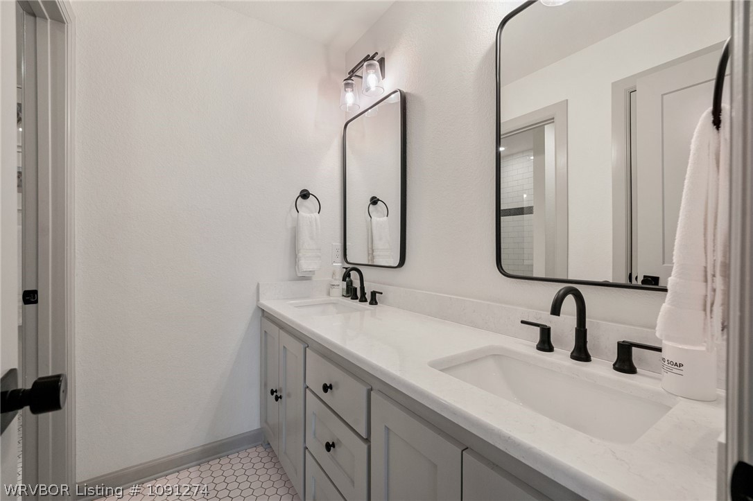main property photo 60