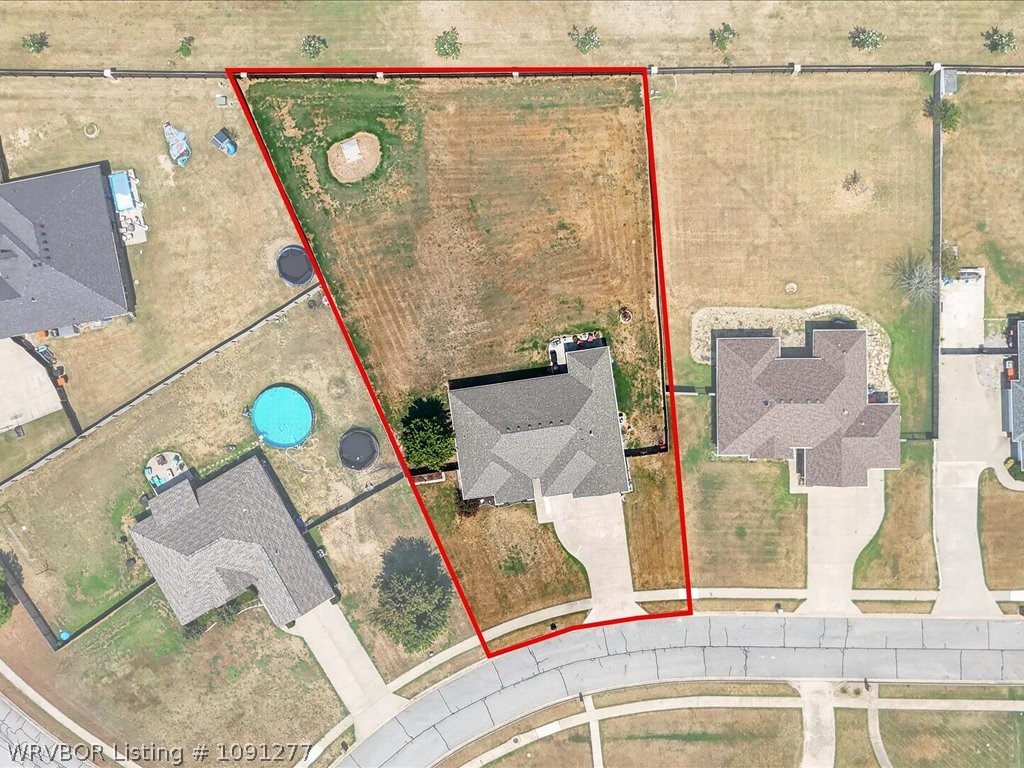 main property photo 60