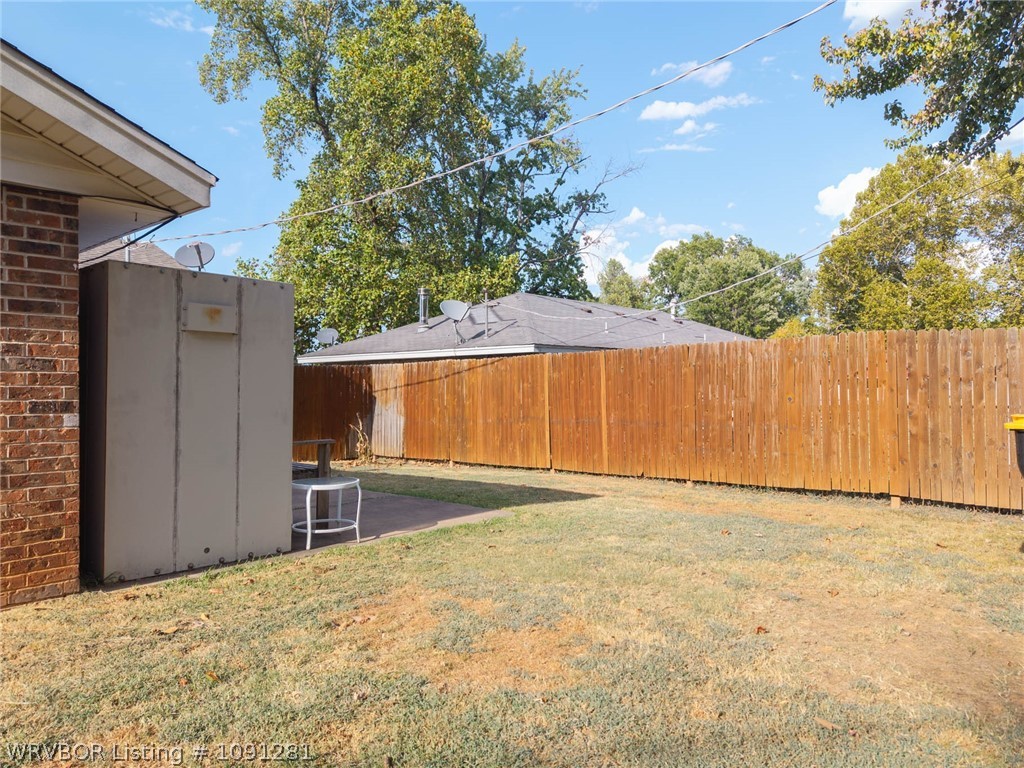 main property photo 43