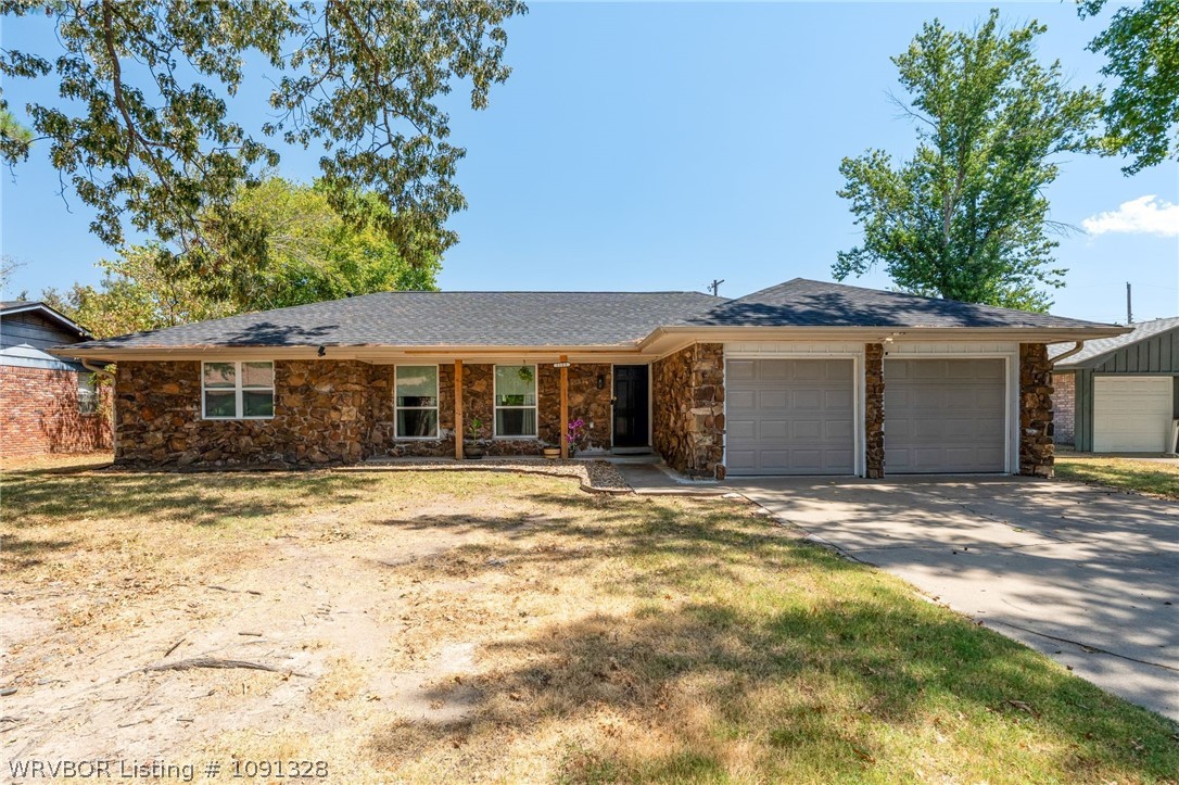 main property photo 0