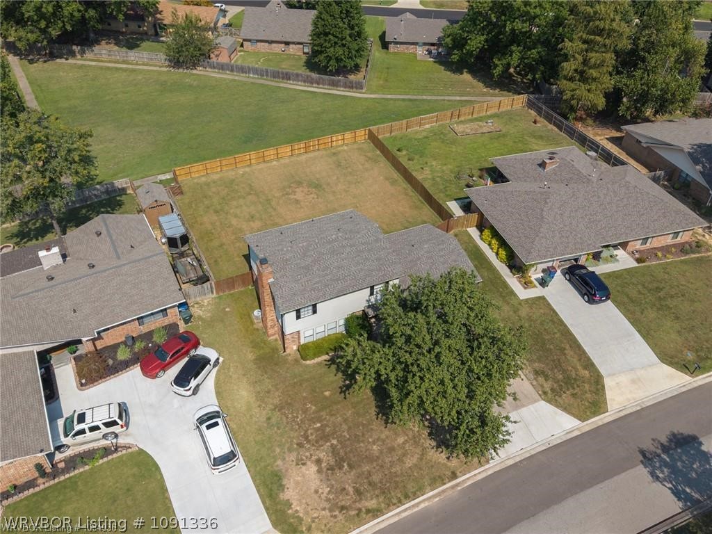 main property photo 49