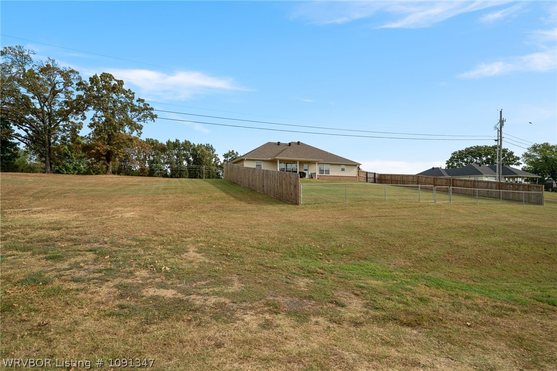 main property photo 14