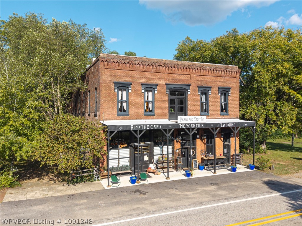 main property photo 3