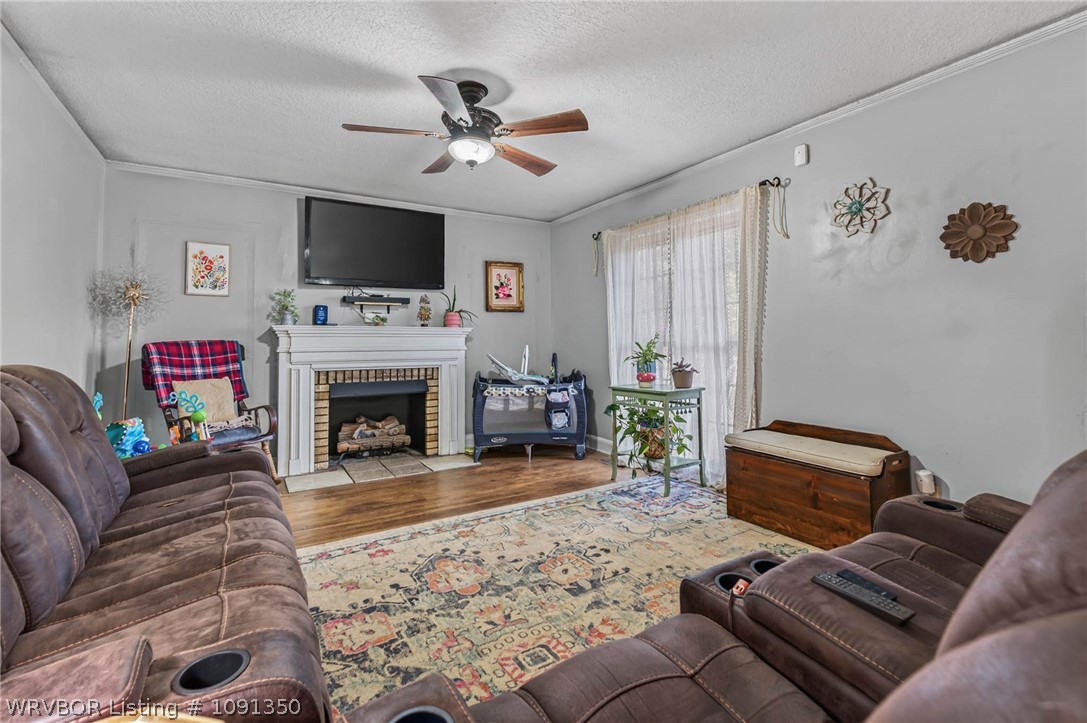 main property photo 7