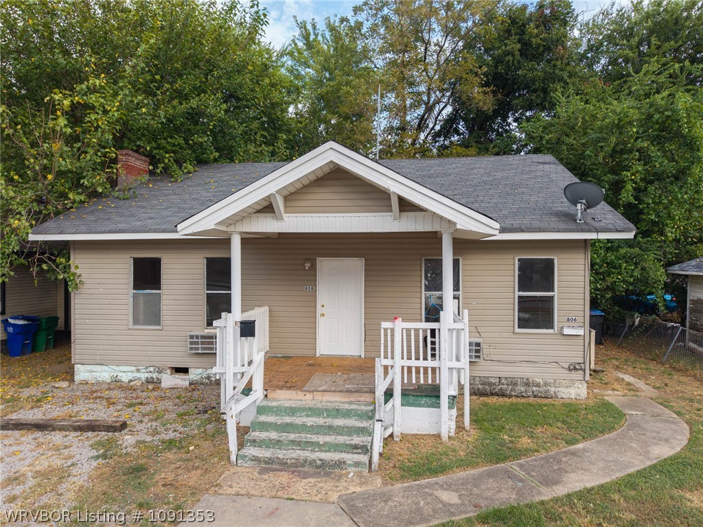 main property photo 0