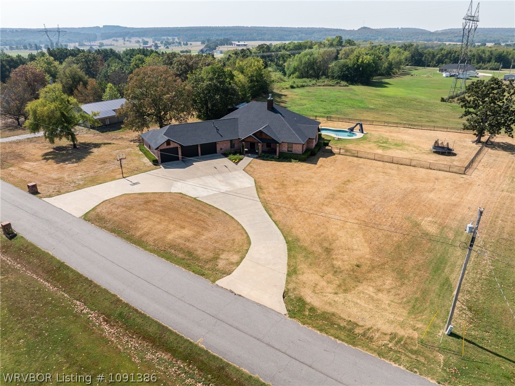 main property photo 70