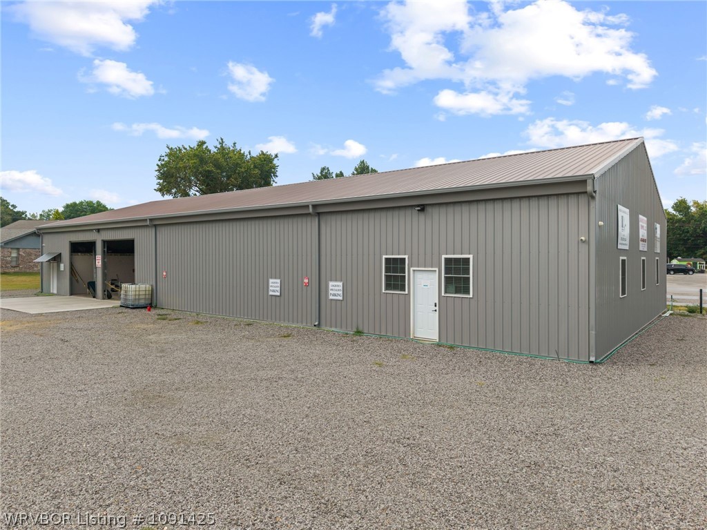 main property photo 0