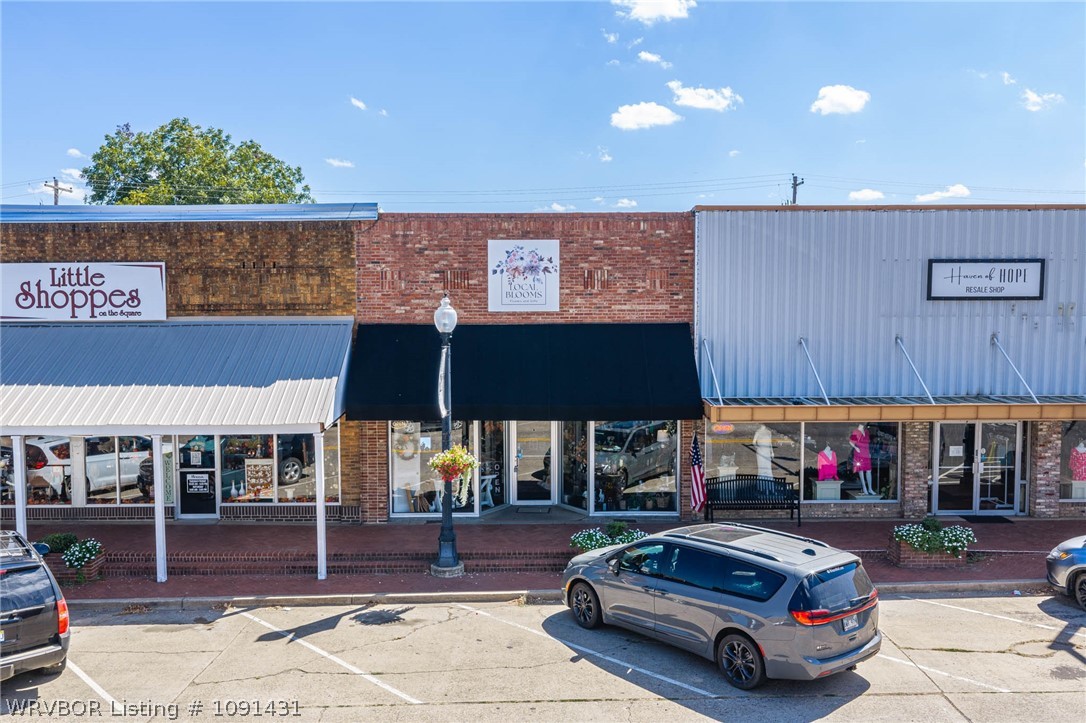 main property photo 45