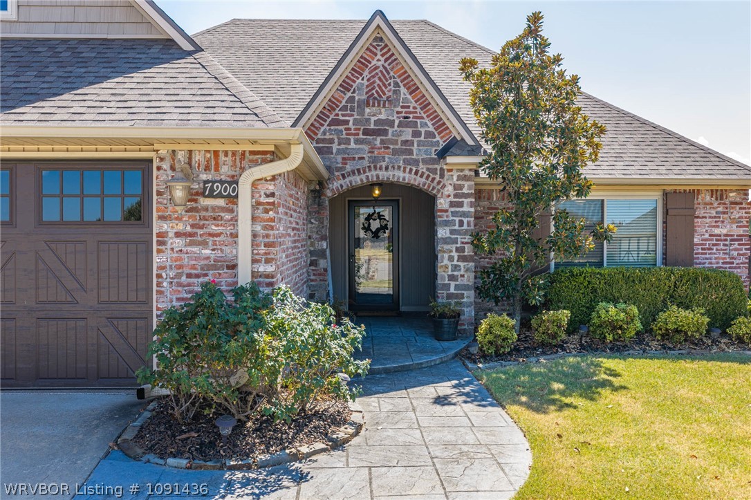 main property photo 7