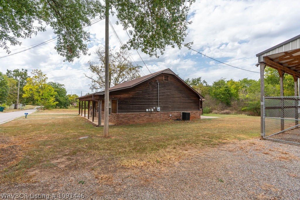 main property photo 35