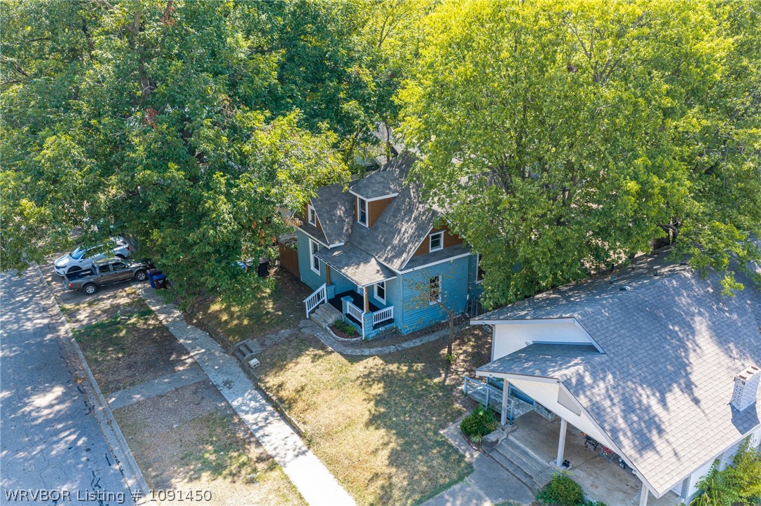 main property photo 45