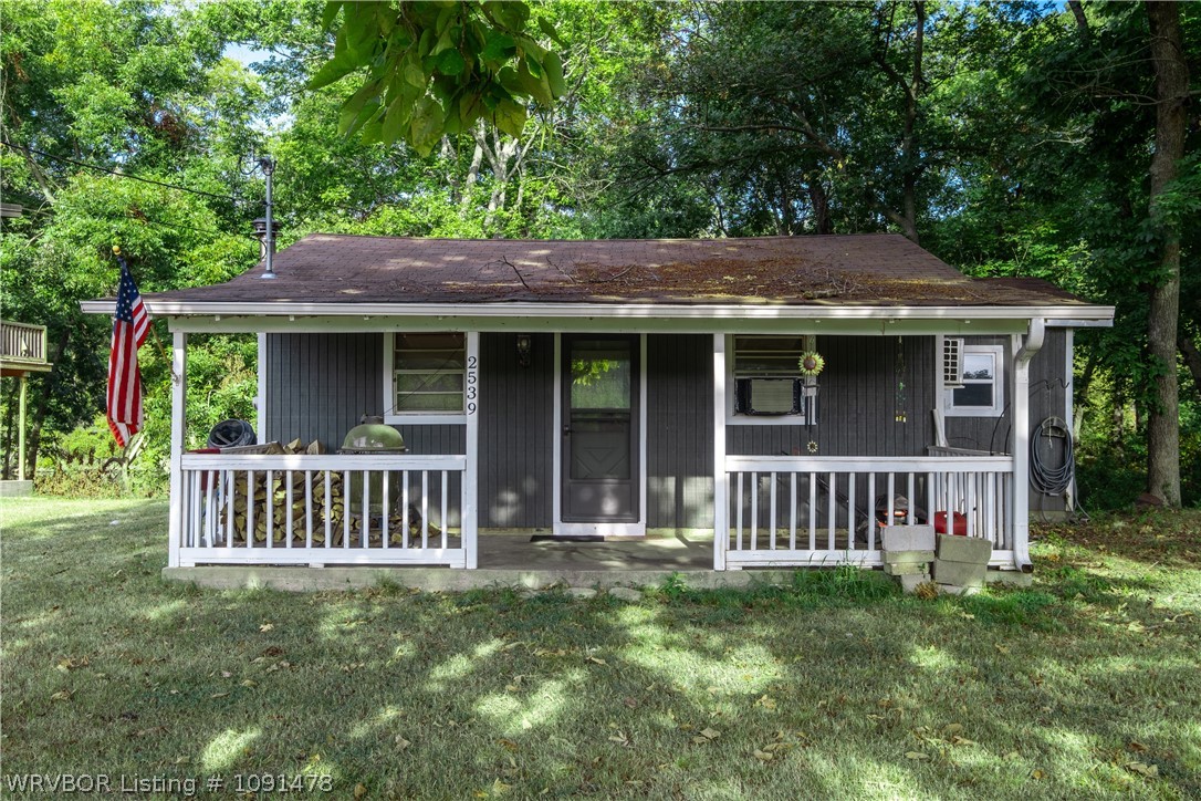 main property photo 0