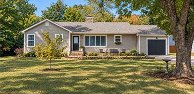 image of property with 3 Bed | 2 Bath | 1,700 Sqft