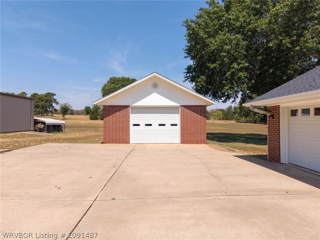 main property photo 44