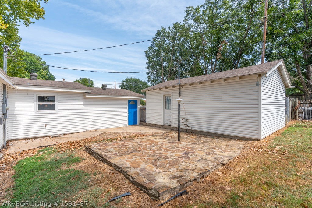 main property photo 36