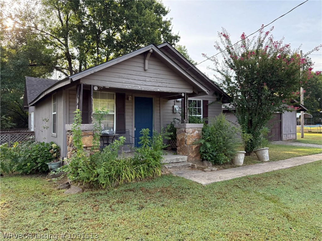 main property photo 0