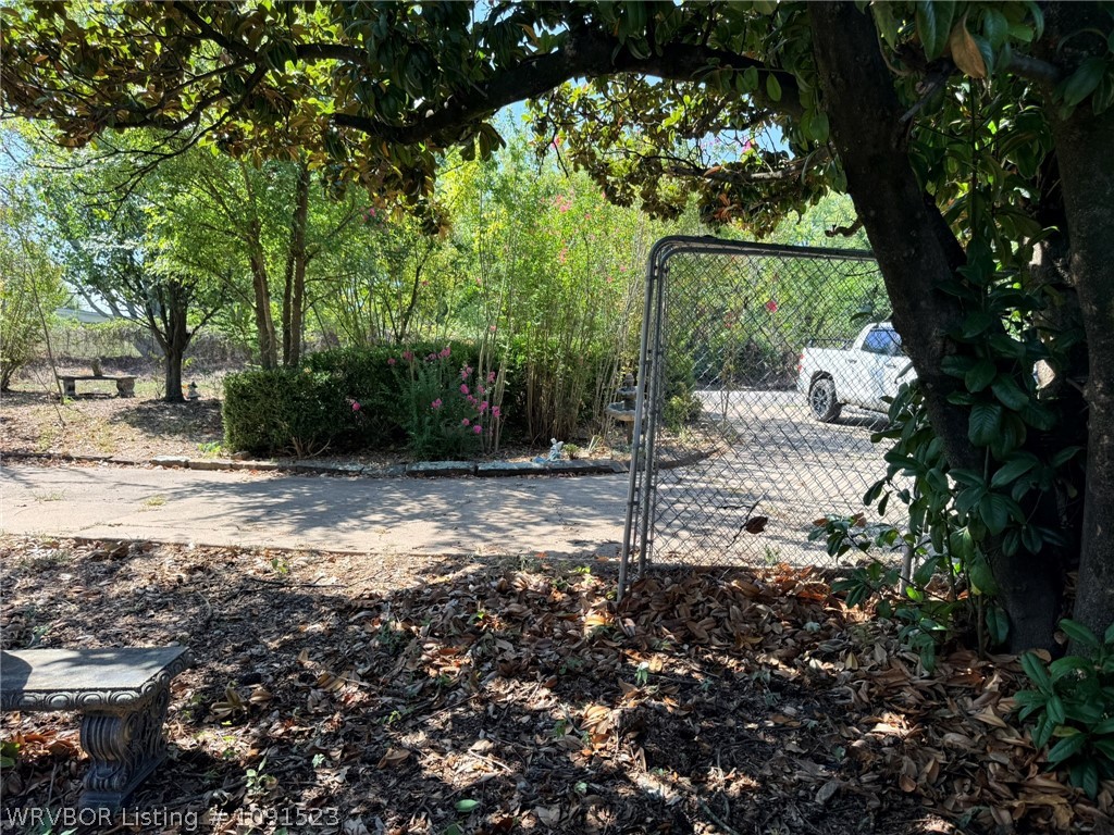 main property photo 47