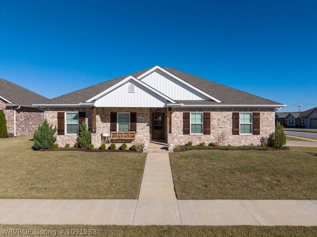 main property photo 0