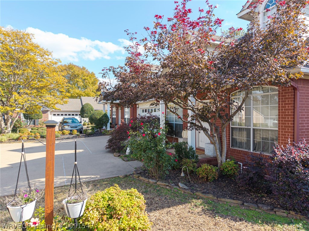 main property photo 29