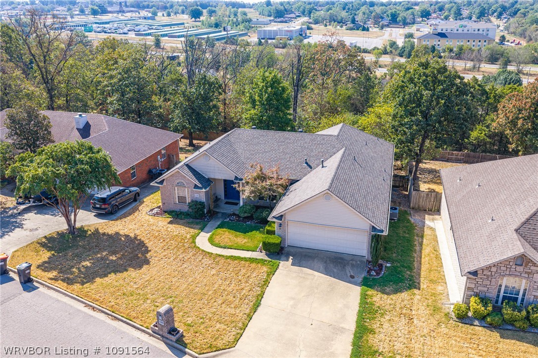 main property photo 46