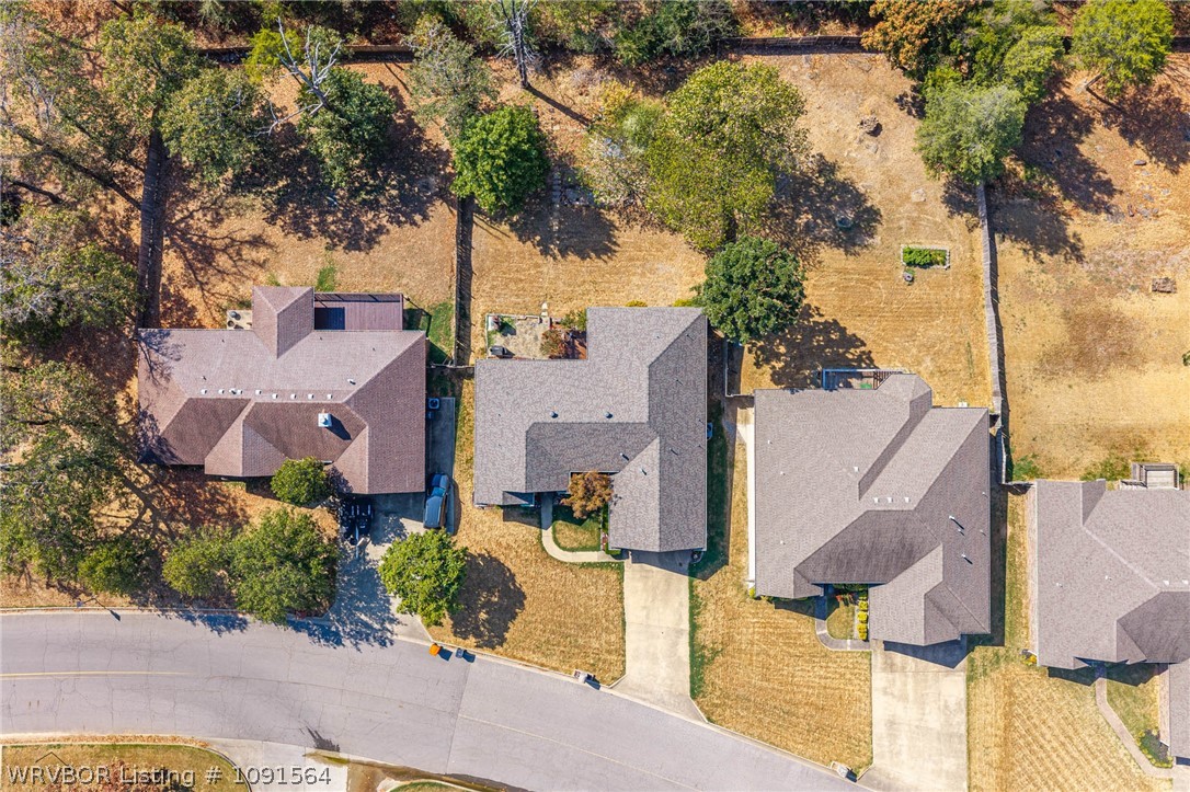 main property photo 60