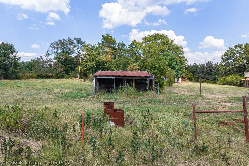main property photo 14