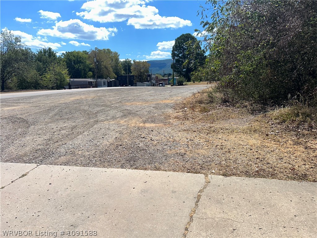 main property photo 13