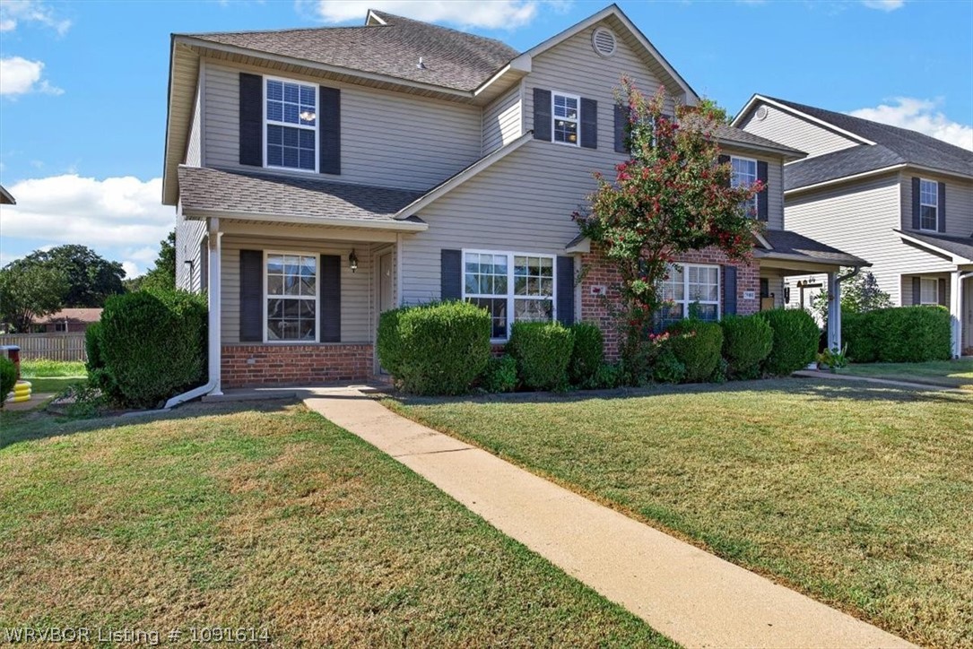 main property photo 2