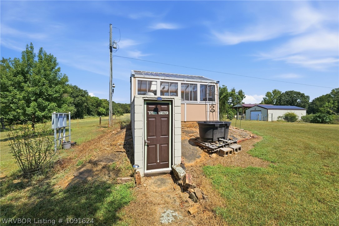 main property photo 41