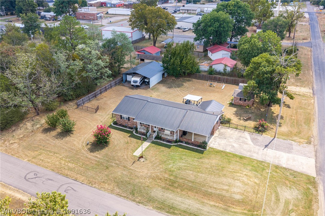 main property photo 43