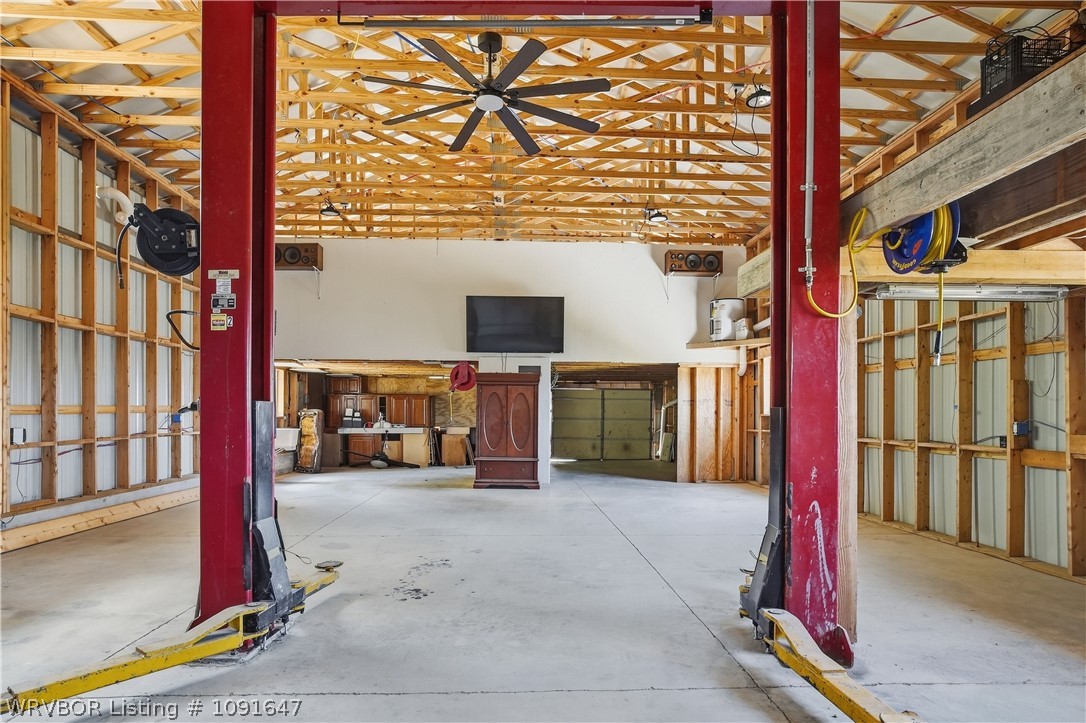 main property photo 49