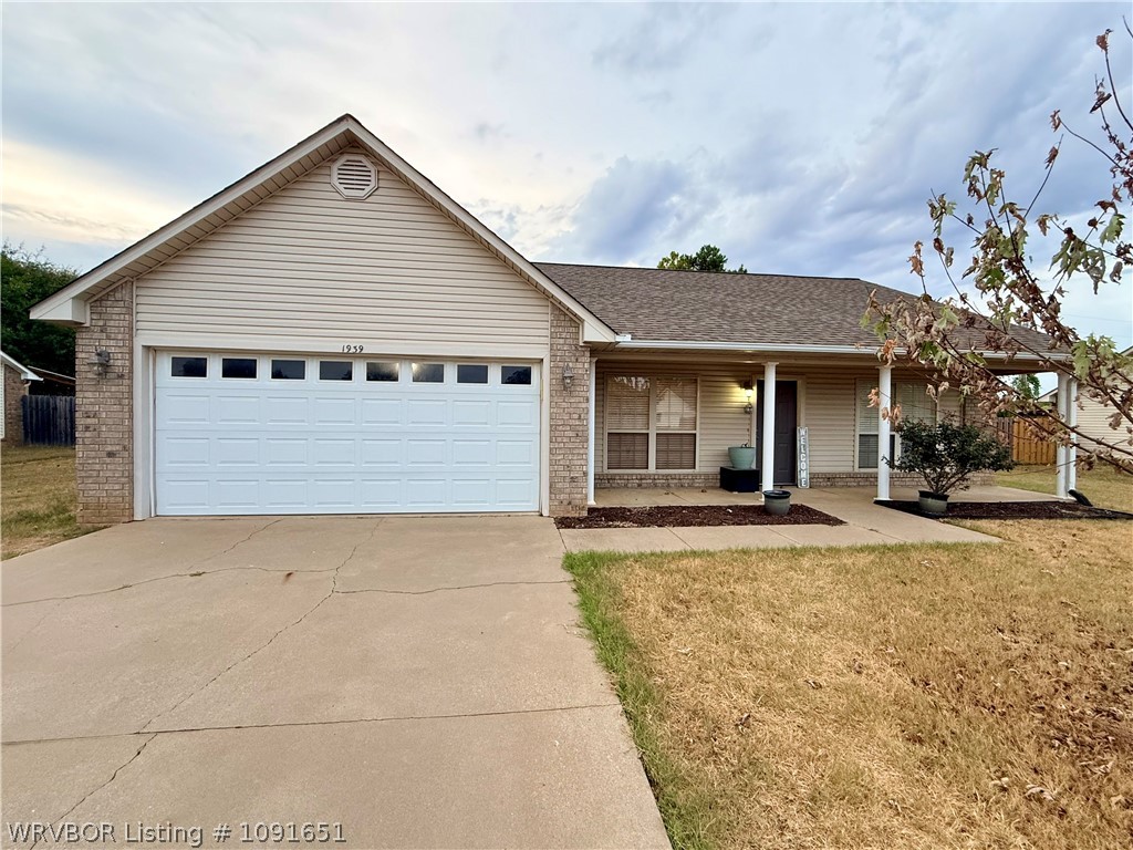 main property photo 2