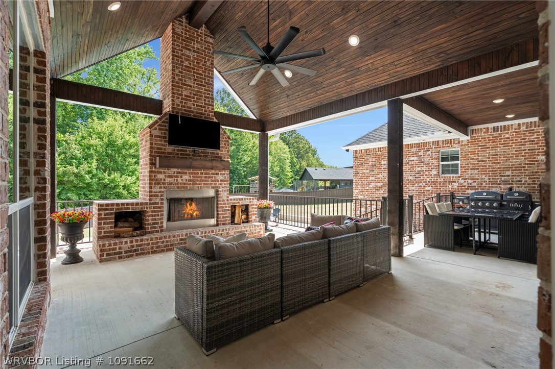 main property photo 61