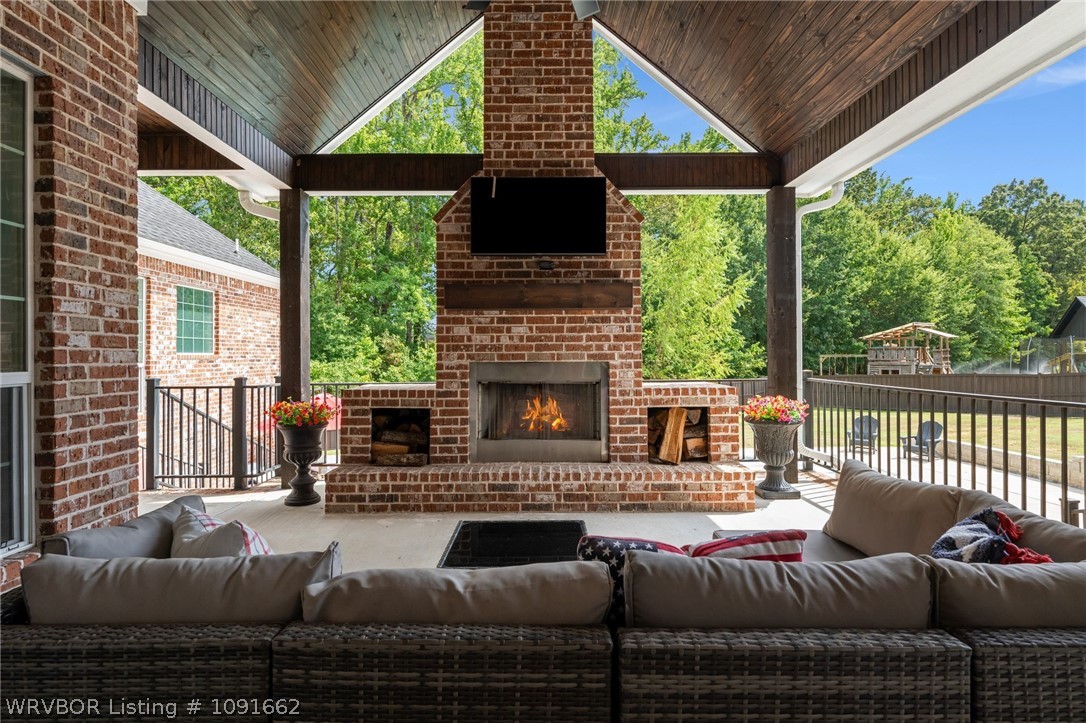 main property photo 62