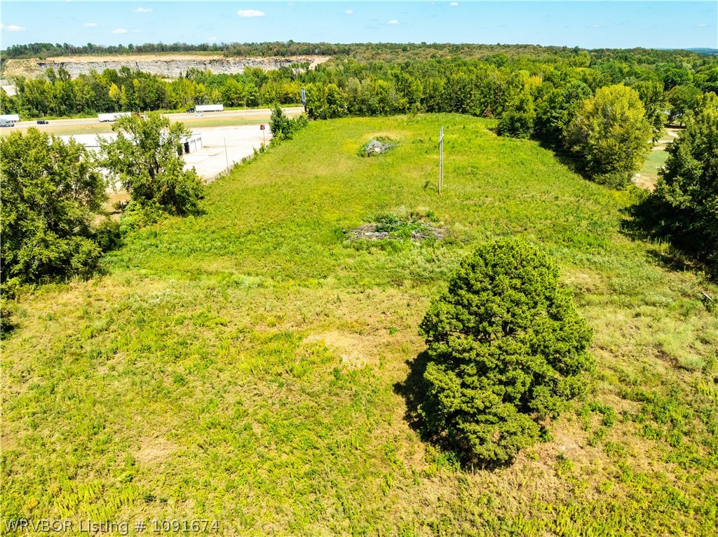 main property photo 9
