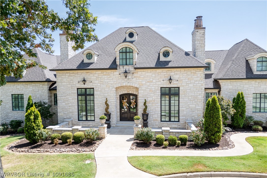 main property photo 2