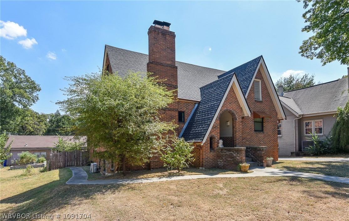 main property photo 2