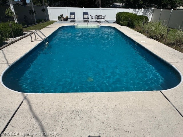 main property photo 12