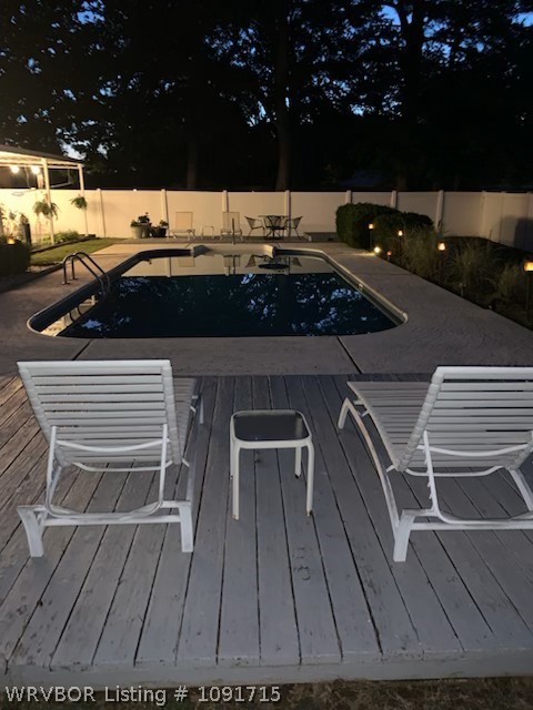 main property photo 16