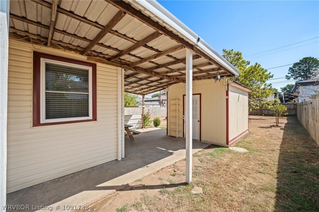main property photo 17